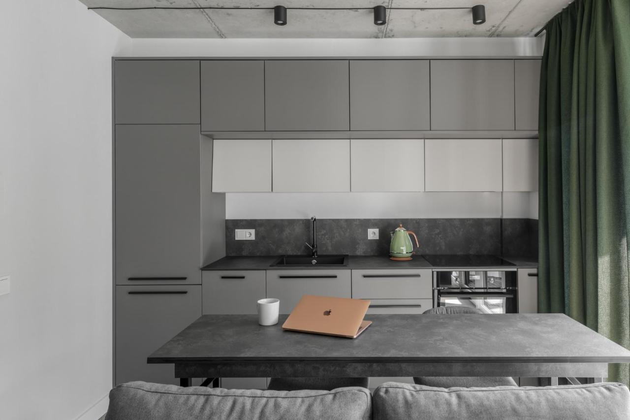Urban Jungle Apartments By Reside Baltic วิลนีอุส ภายนอก รูปภาพ