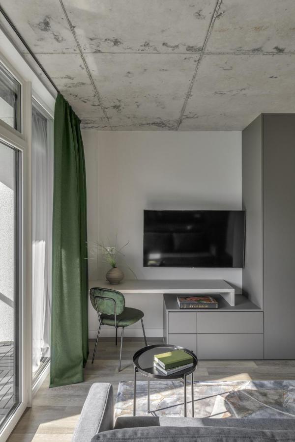 Urban Jungle Apartments By Reside Baltic วิลนีอุส ภายนอก รูปภาพ