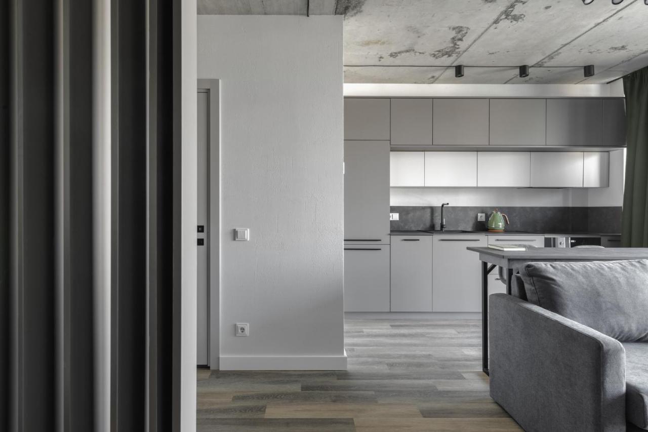 Urban Jungle Apartments By Reside Baltic วิลนีอุส ภายนอก รูปภาพ