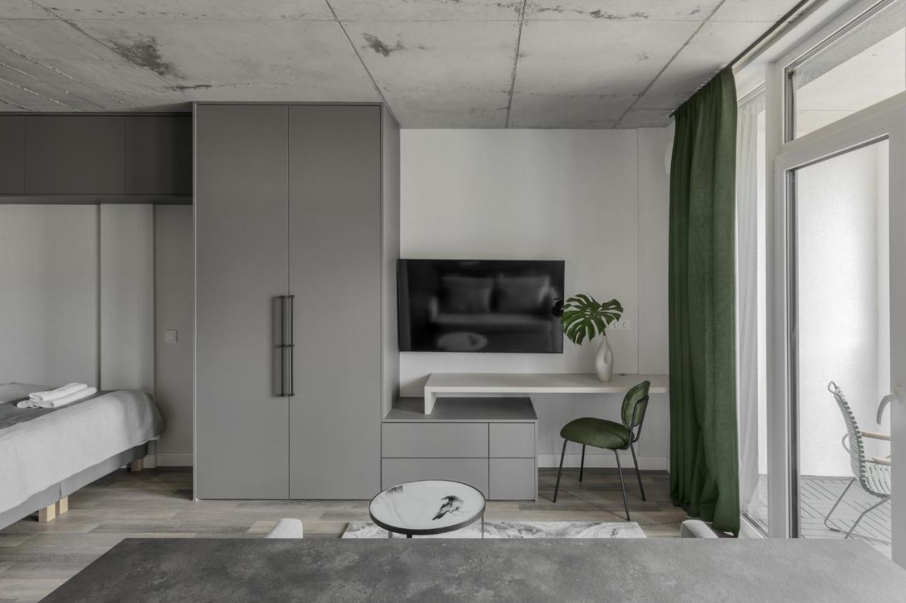 Urban Jungle Apartments By Reside Baltic วิลนีอุส ภายนอก รูปภาพ