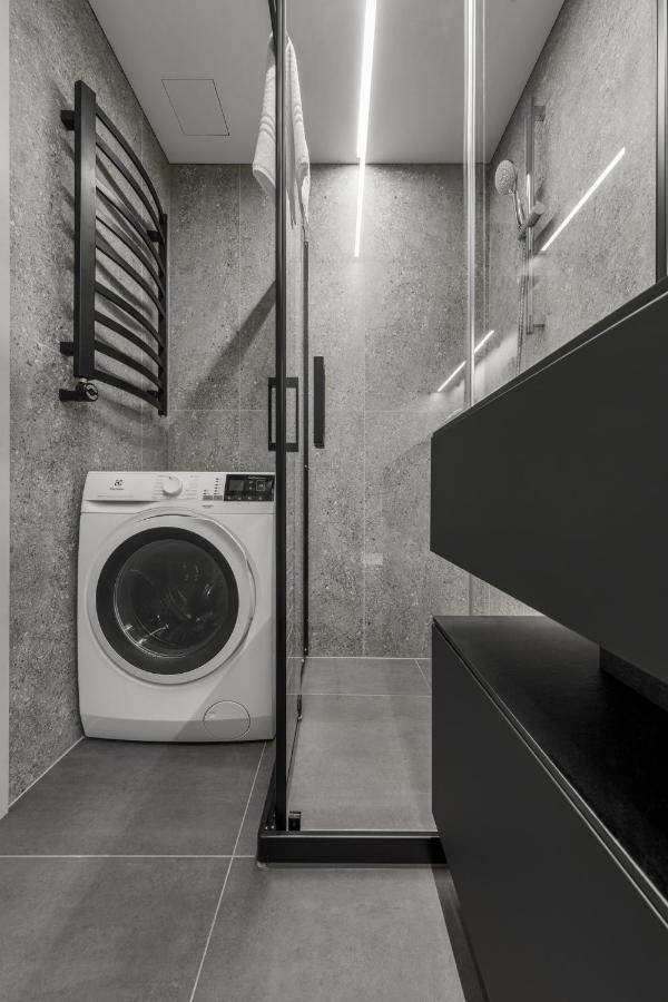 Urban Jungle Apartments By Reside Baltic วิลนีอุส ภายนอก รูปภาพ