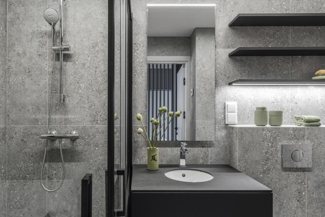 Urban Jungle Apartments By Reside Baltic วิลนีอุส ภายนอก รูปภาพ