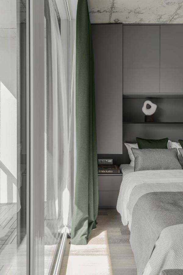 Urban Jungle Apartments By Reside Baltic วิลนีอุส ภายนอก รูปภาพ